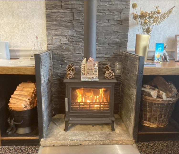 The Hare & Hounds Inn Foulridge Exterior foto